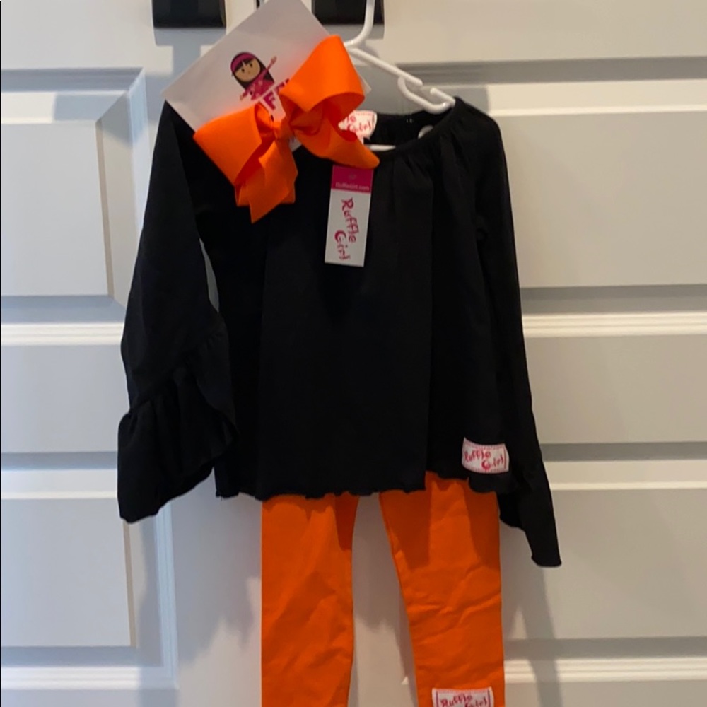 Ruffle Girl outfit with bow